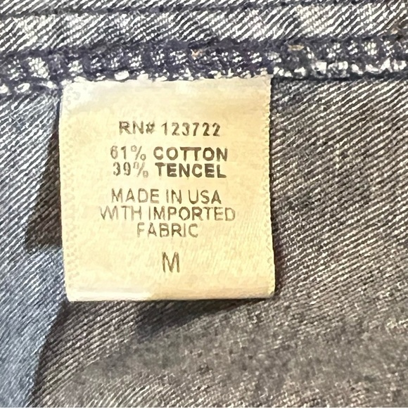 XIRENA DANI DRESS IN BLUE V NECK RUFFLED DENIM SIDE POCKETS M - Picture 12 of 15